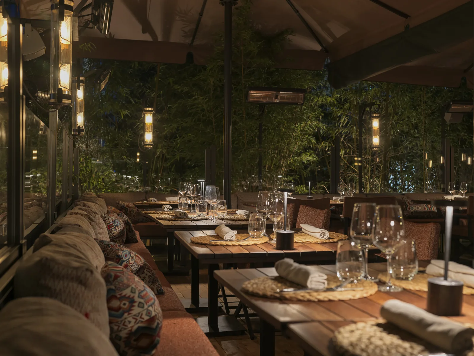 Blick über die Abendterrasse